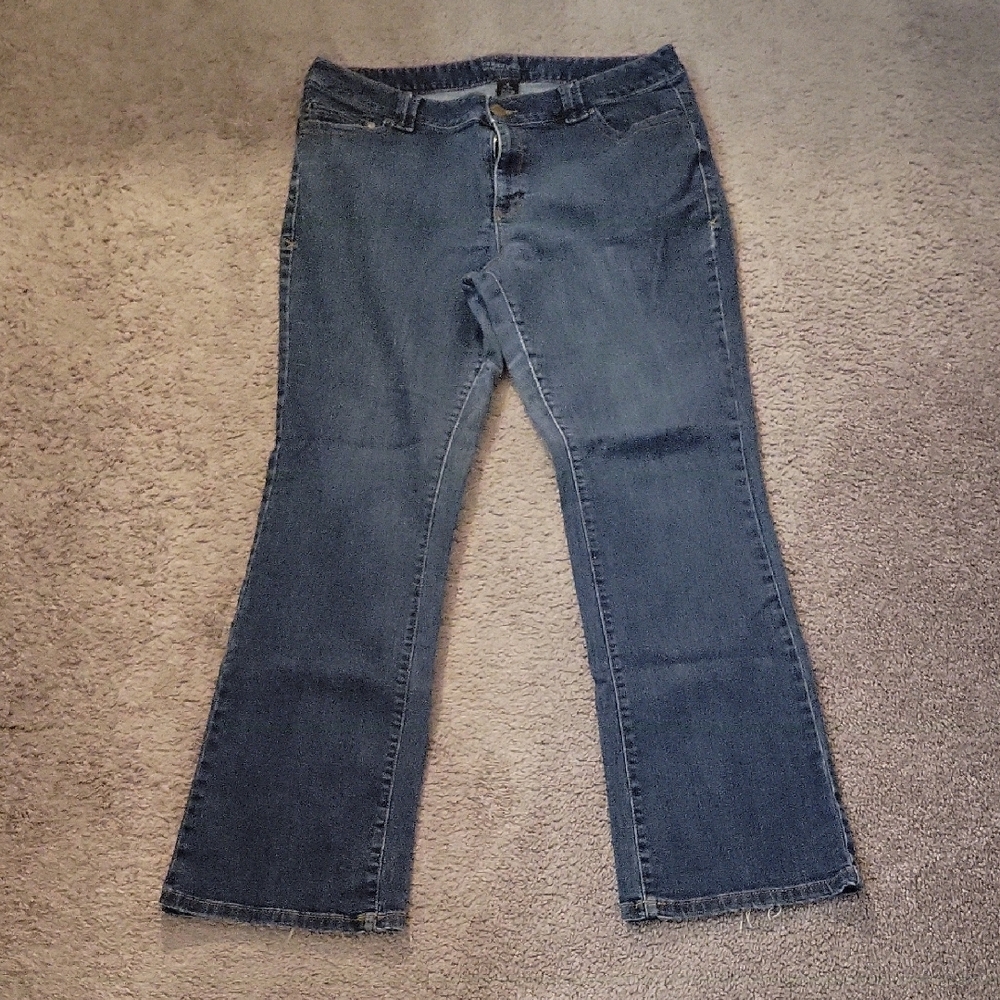Blue Flare Wide Leg Jeans with Classic Denim Style